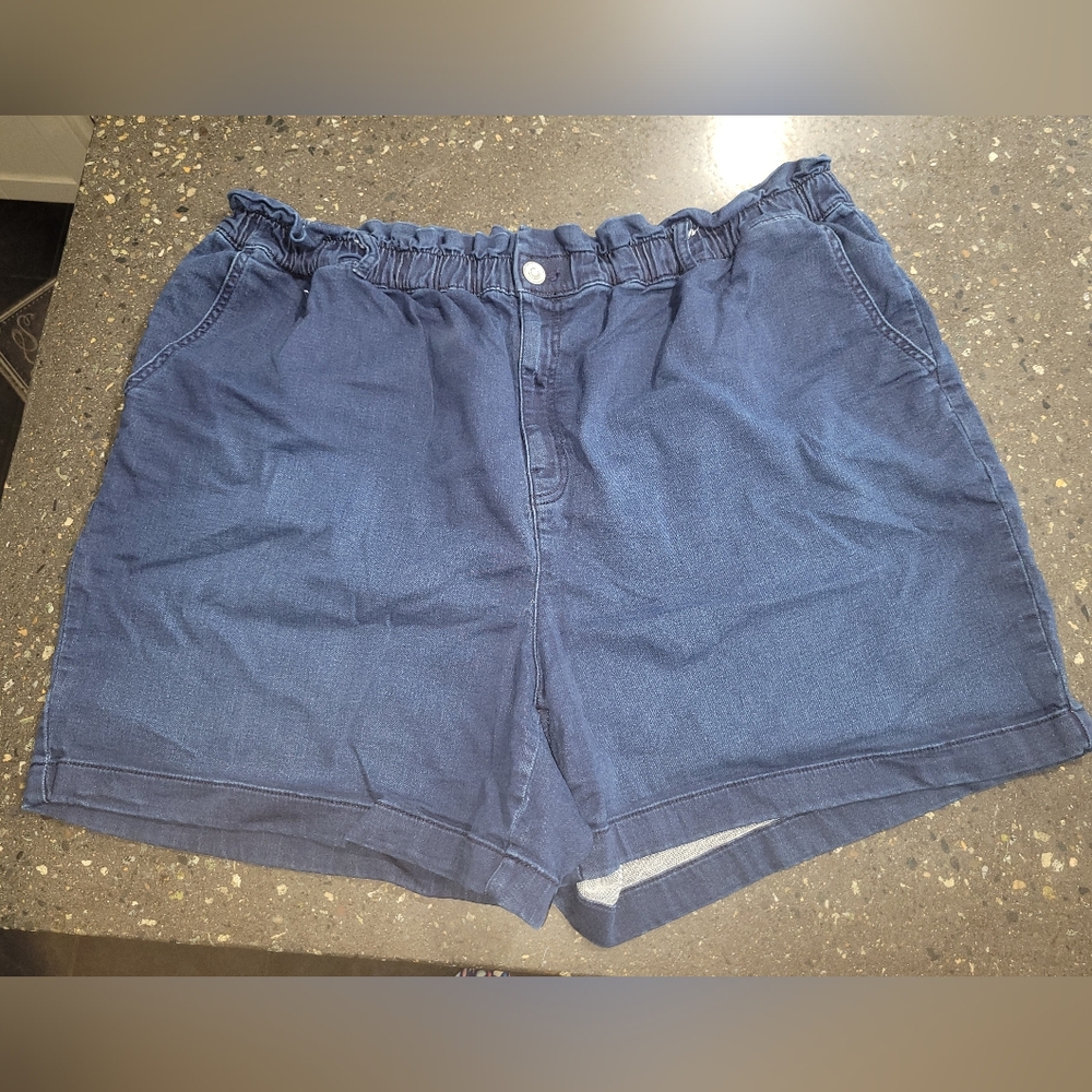 Pennington's Denim Blue Women's Jean Shorts